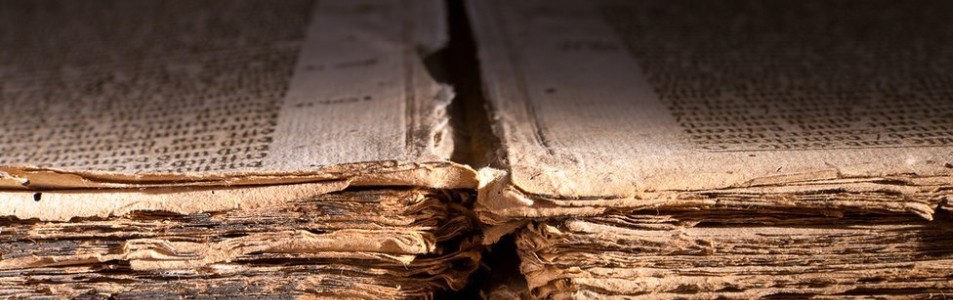 Libros prohibidos, apócrifos y extraños