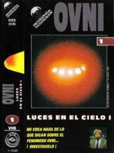VHS de la serie OVNI, Luces en el cielo I, de Jaime Maussan